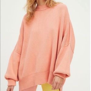 Worn once- excellent Free People Easy Street Tunic Sweater Oversized Peach
